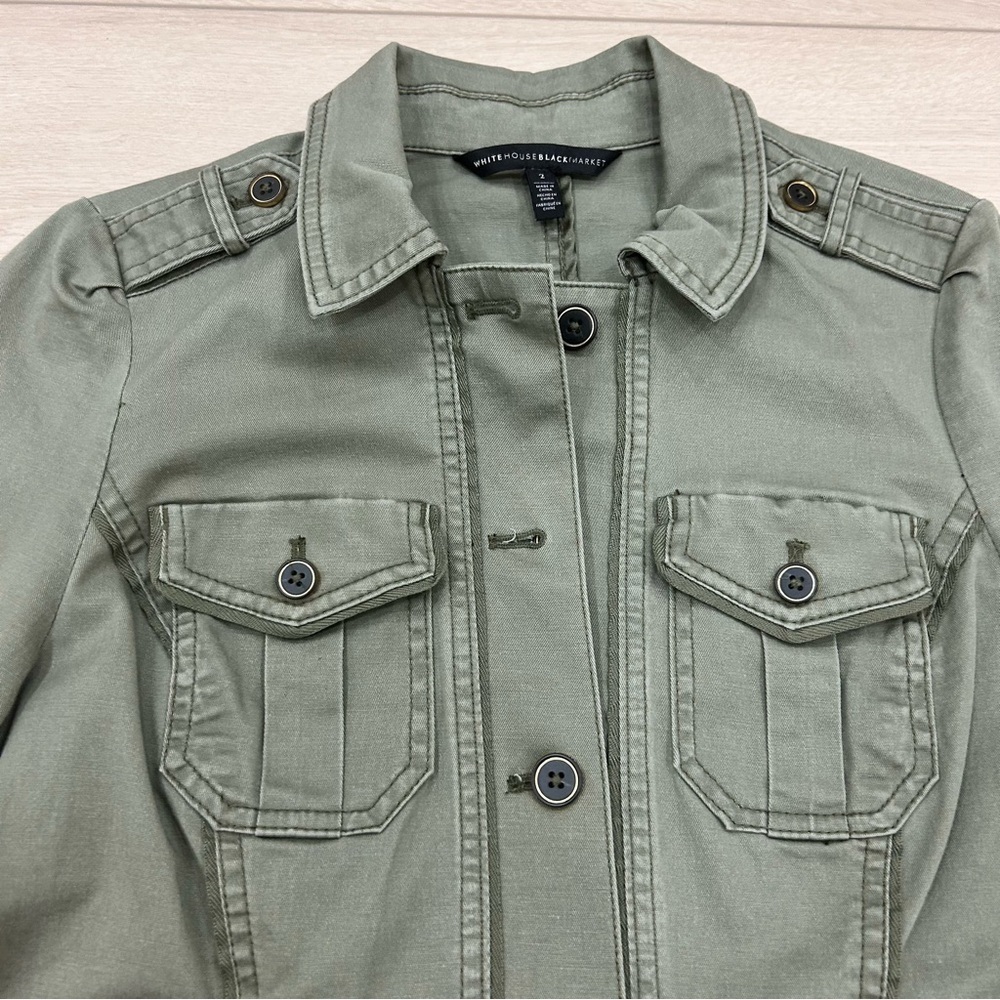 White House Black Market Sz 2 Green Military Field Cargo Pocket Button Up Jacket - Picture 4 of 5